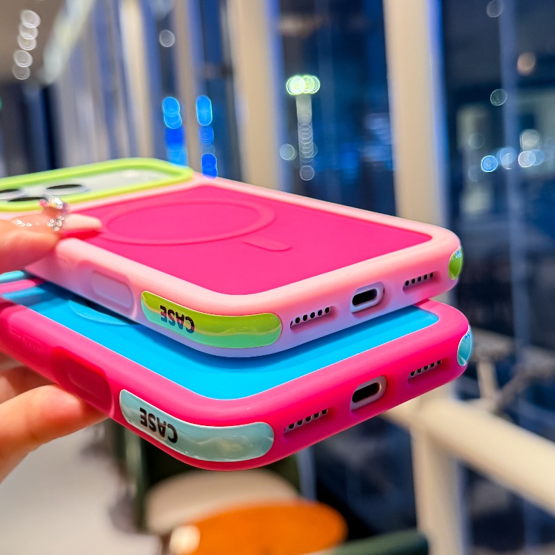 Dopamine Contrast Color Magnet - Phone Cases Vogue recension och pris