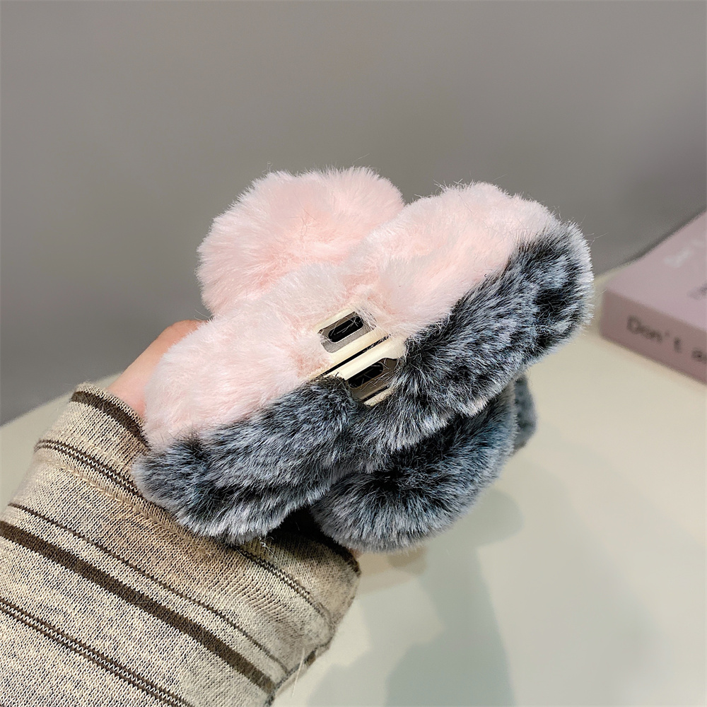 Cute Rabbit Ears Fluffy Stand  - Phone Cases Cute recension och pris