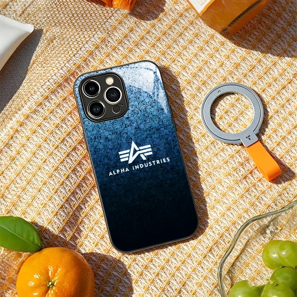 Vogue A-Alpha IndustriES LOOG  - Phone Cases Vogue recension och pris